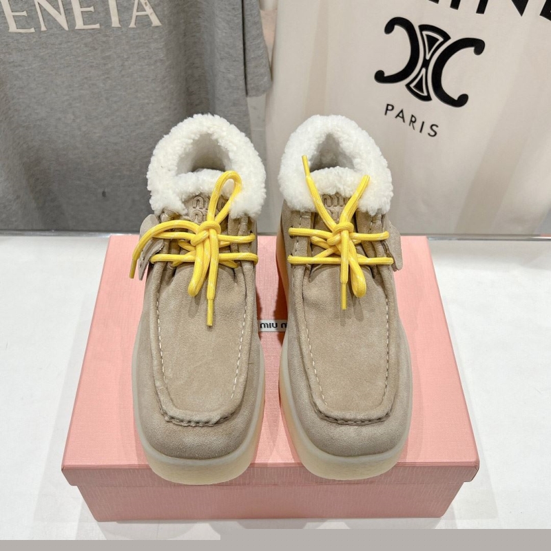 Miu Miu Casual Shoes